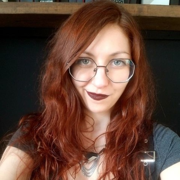 Meet your Posher, Jess - Picture 1 of 1